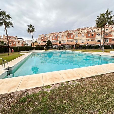 马拉加La Bella Escondida Piscina Campo De Golf Solarium Y Parking En Centro Historico公寓 外观 照片