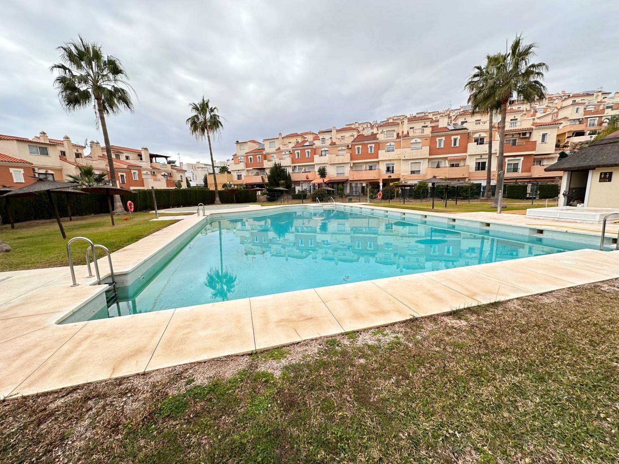 马拉加La Bella Escondida Piscina Campo De Golf Solarium Y Parking En Centro Historico公寓 外观 照片